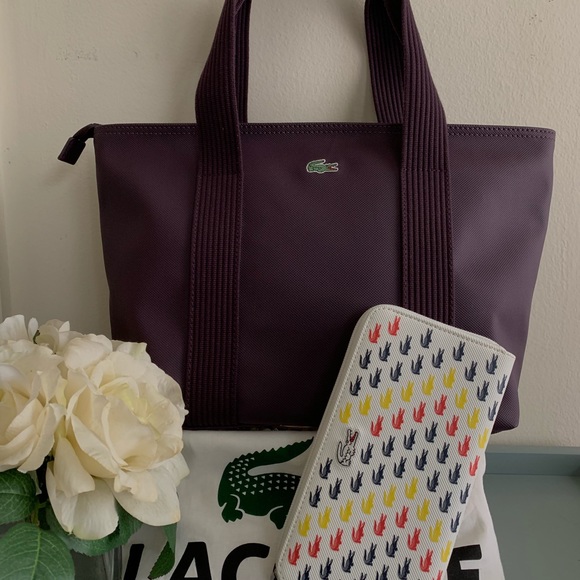 ❌SOLD❌ Lacoste Women’s Handbag and Zip Wallet Set - Picture 2 of 8
